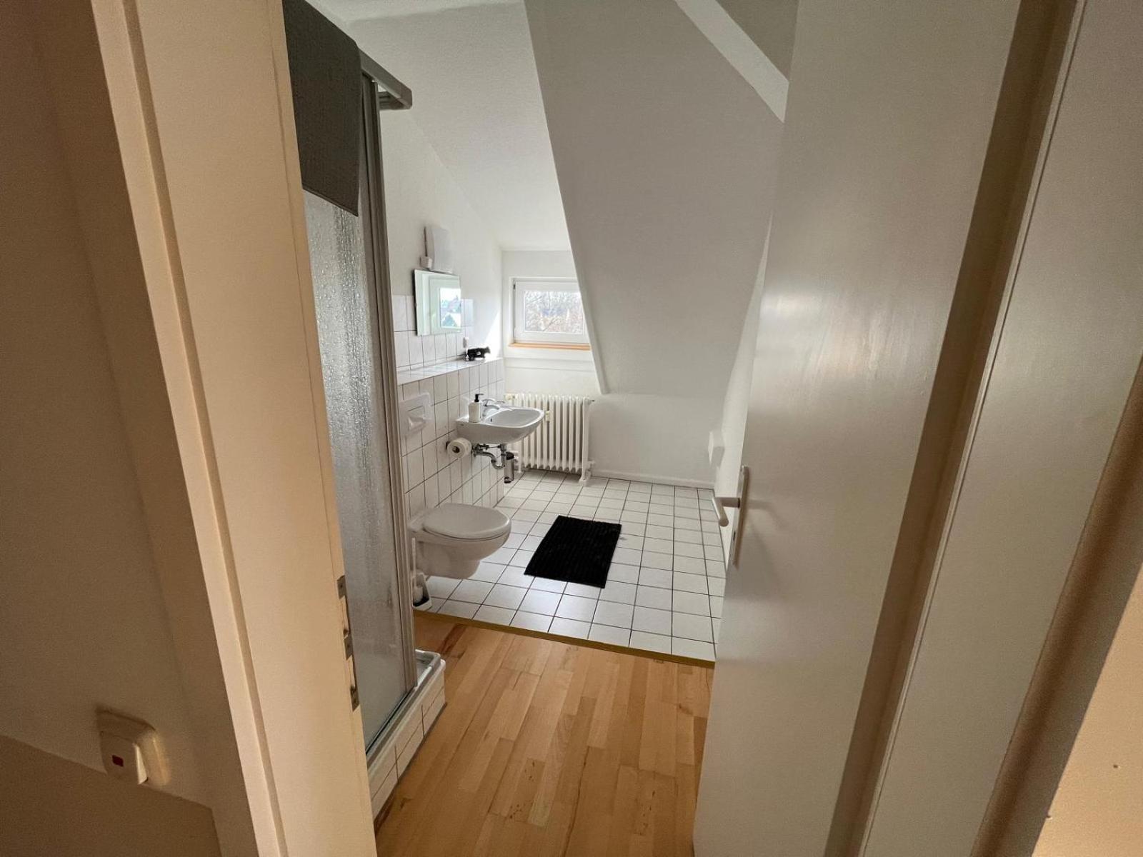 Doppelzimmer, Tv- Bad, Kuehlschrank- Parkplatz-17 Meine 部屋 写真